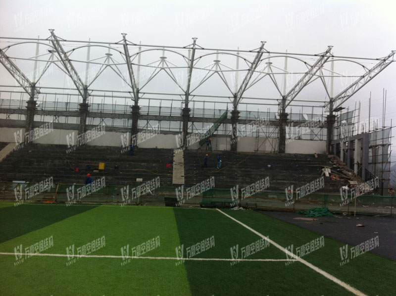 遵義職院異型鋼結構項目