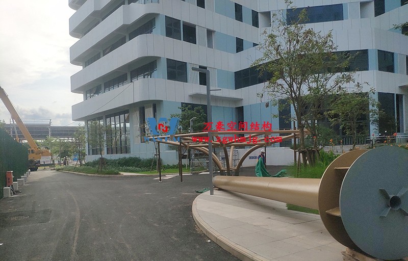 中國東盟特色商品匯聚中心膜鋼構工程開始施工