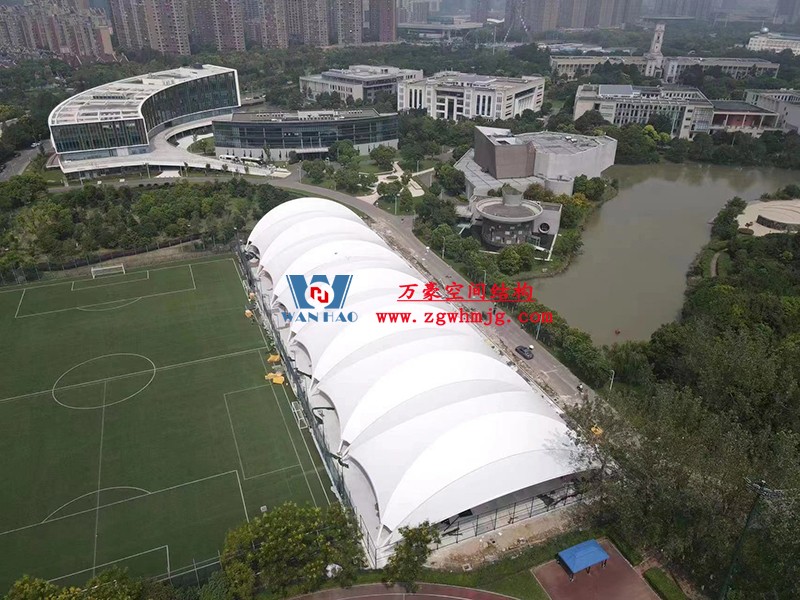 寧波諾丁漢大學(xué)室外運(yùn)動(dòng)場地改擴(kuò)建項(xiàng)目膜結(jié)構(gòu)工程完工