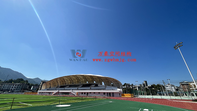 龍泉市體育場鋼膜結構工程完工
