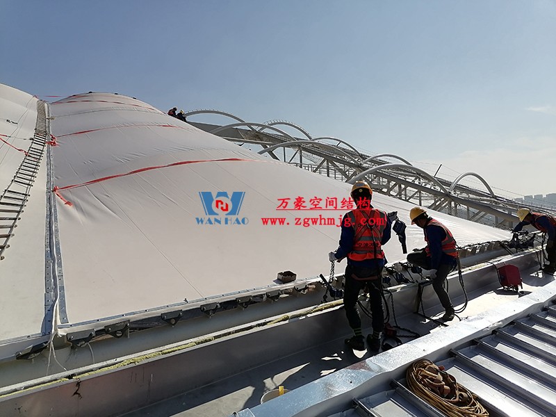 襄陽奧體中心膜結構工程接近尾聲 襄陽奧體中心膜結構工程接近尾聲