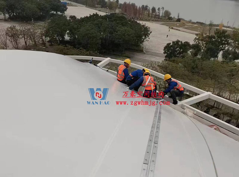 明宇廣場6號地塊商業（萬達廣場）改造項目鋼膜結構ETFE蓋頂天幕工程