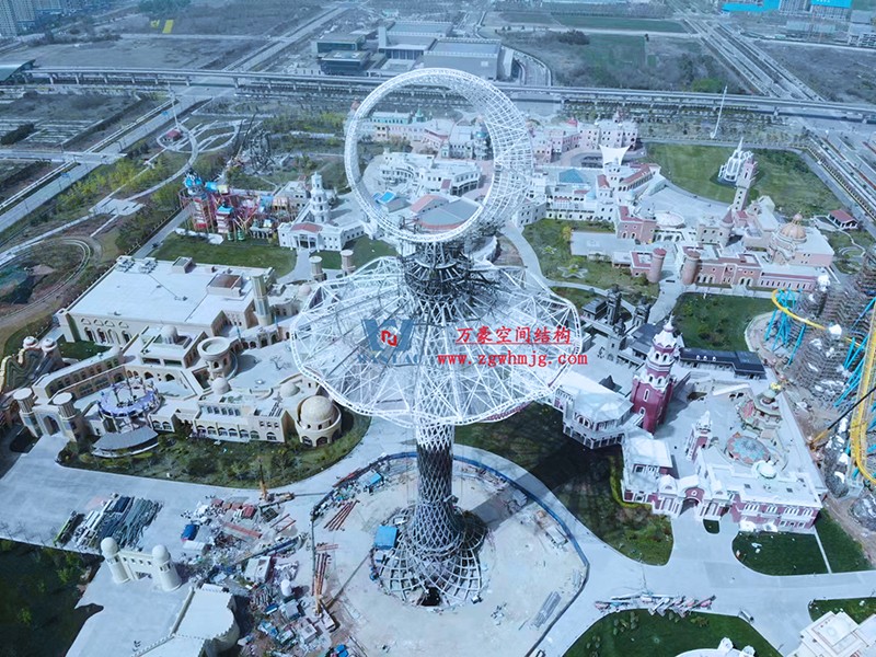 I TOWER-芭蕾舞者裙擺提升安裝階段完美收官！