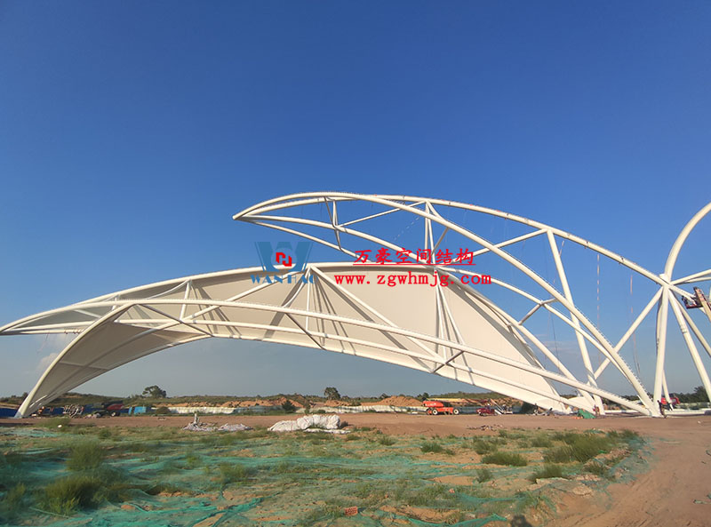 膜結構大門出入口的優勢特點 膜結構大門出入口的優勢特點