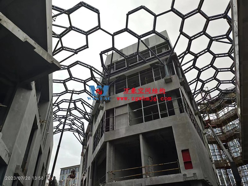 嘉興長安里ETFE氣枕鋼膜結構頂棚工程 嘉興長安里ETFE氣枕鋼膜結構頂棚工程