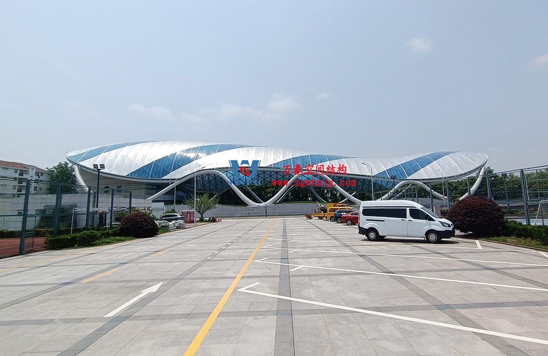上海工程技術大學松江校區風雨操場ETFE膜結構項目 上海工程技術大學松江校區風雨操場ETFE膜結構項目