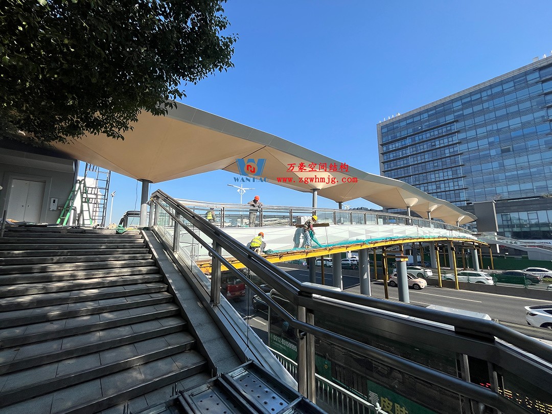 蘇州東環路人行天橋ptfe膜結構 蘇州東環路人行天橋ptfe膜結構