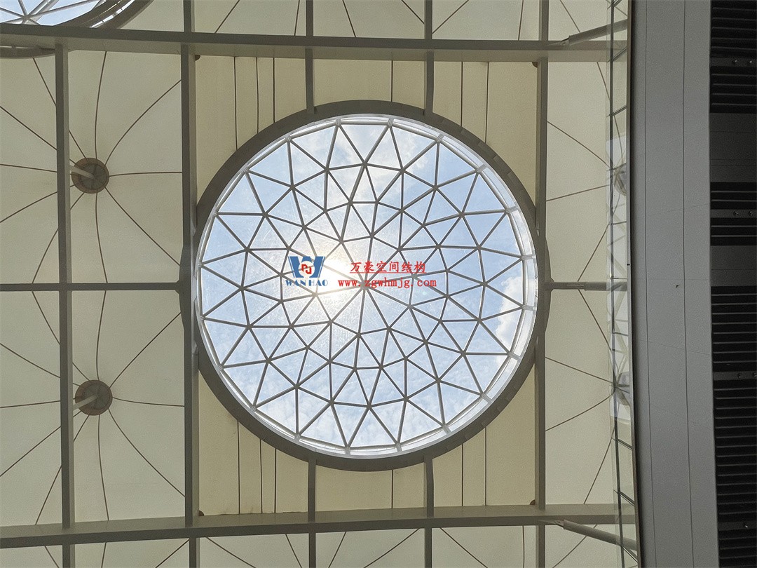 探索膜結構在商業街區穹頂的神奇應用