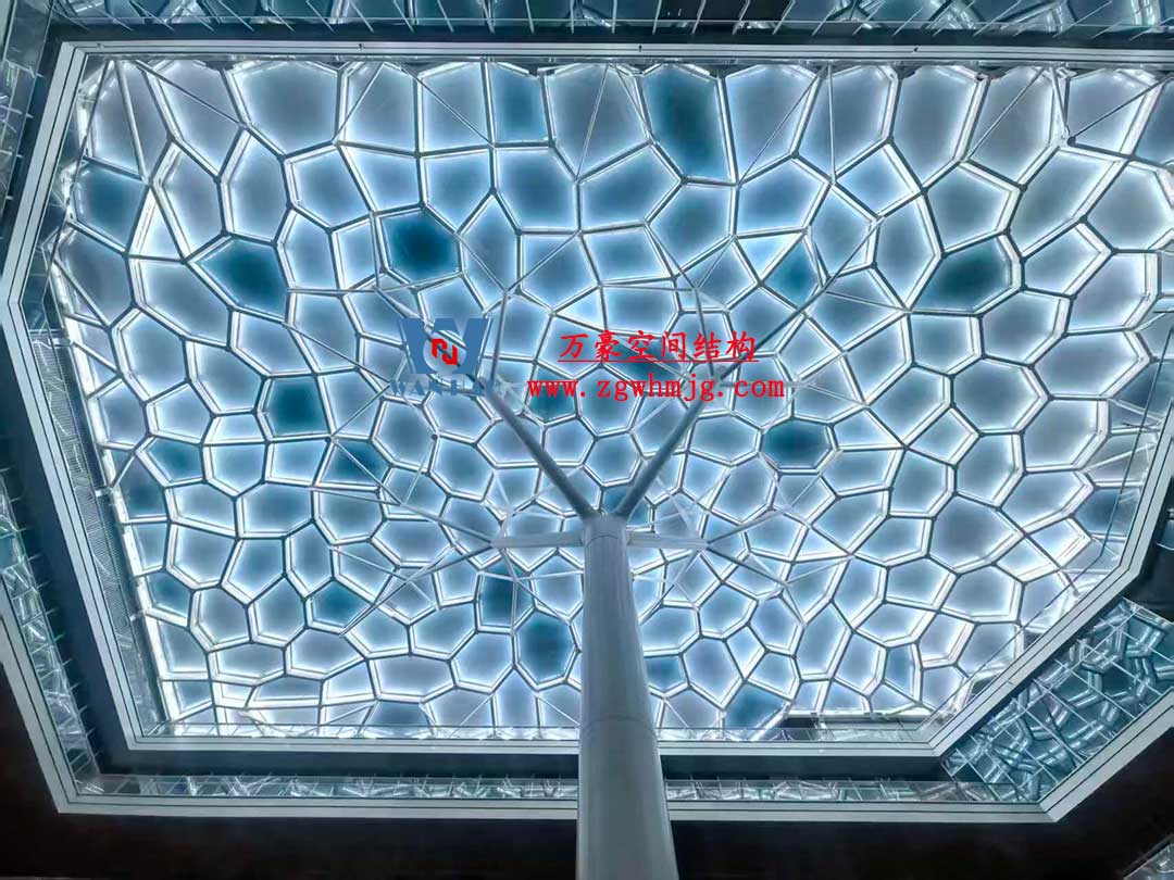 安吉縣昌碩小區(qū)地塊房產(chǎn)開發(fā)項目鋼結構天幕工程