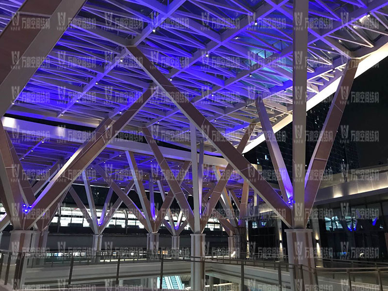 什么是ETFE膜？ETFE膜結(jié)構(gòu)建筑的優(yōu)缺點(diǎn)分別是什么？